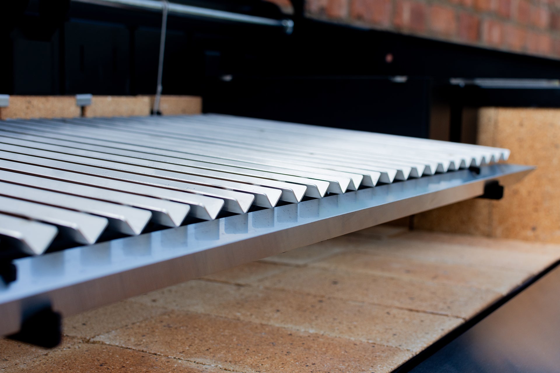 V-Groove Grill - Flamery