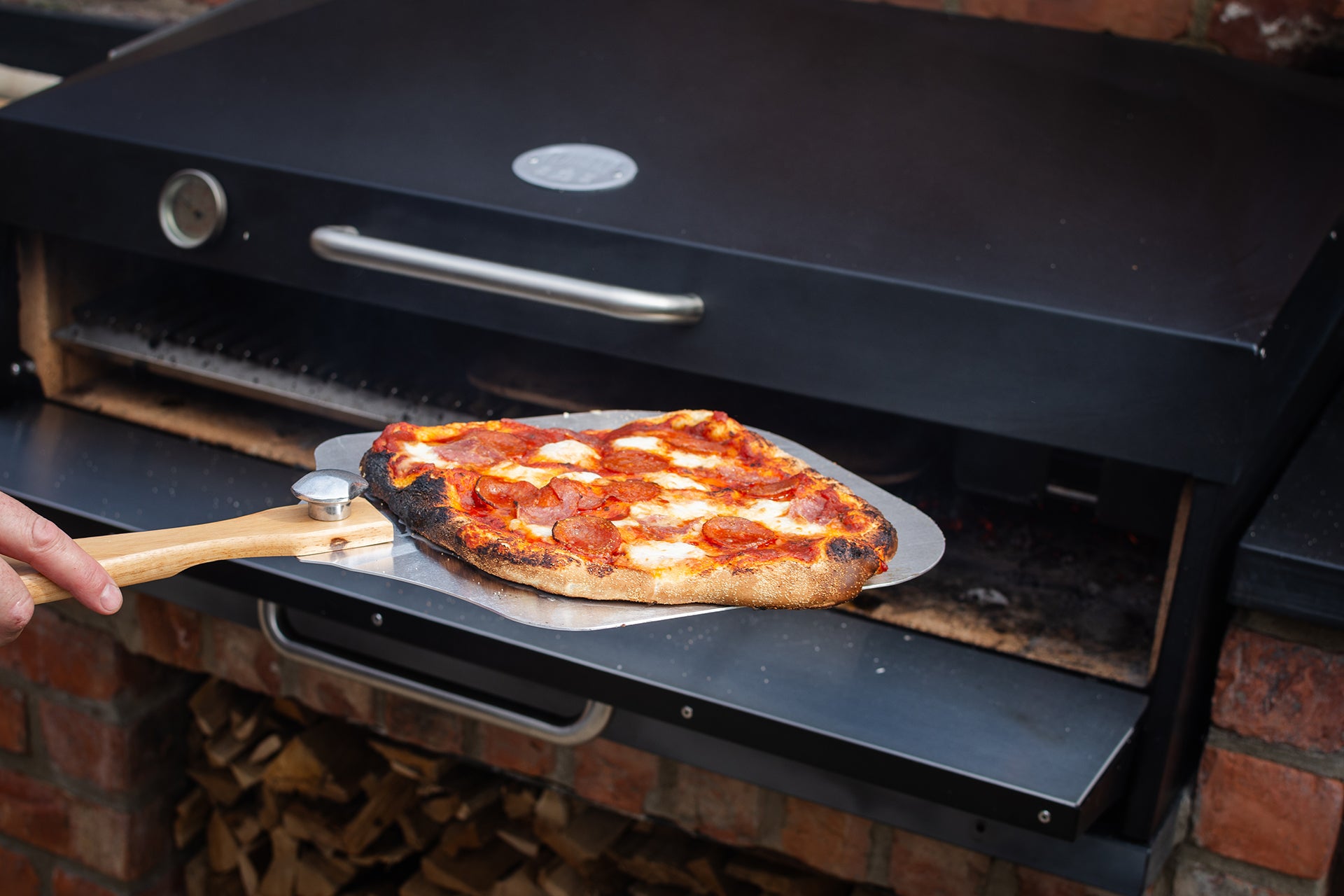 How To Set Up For Wood Fired Pizzas