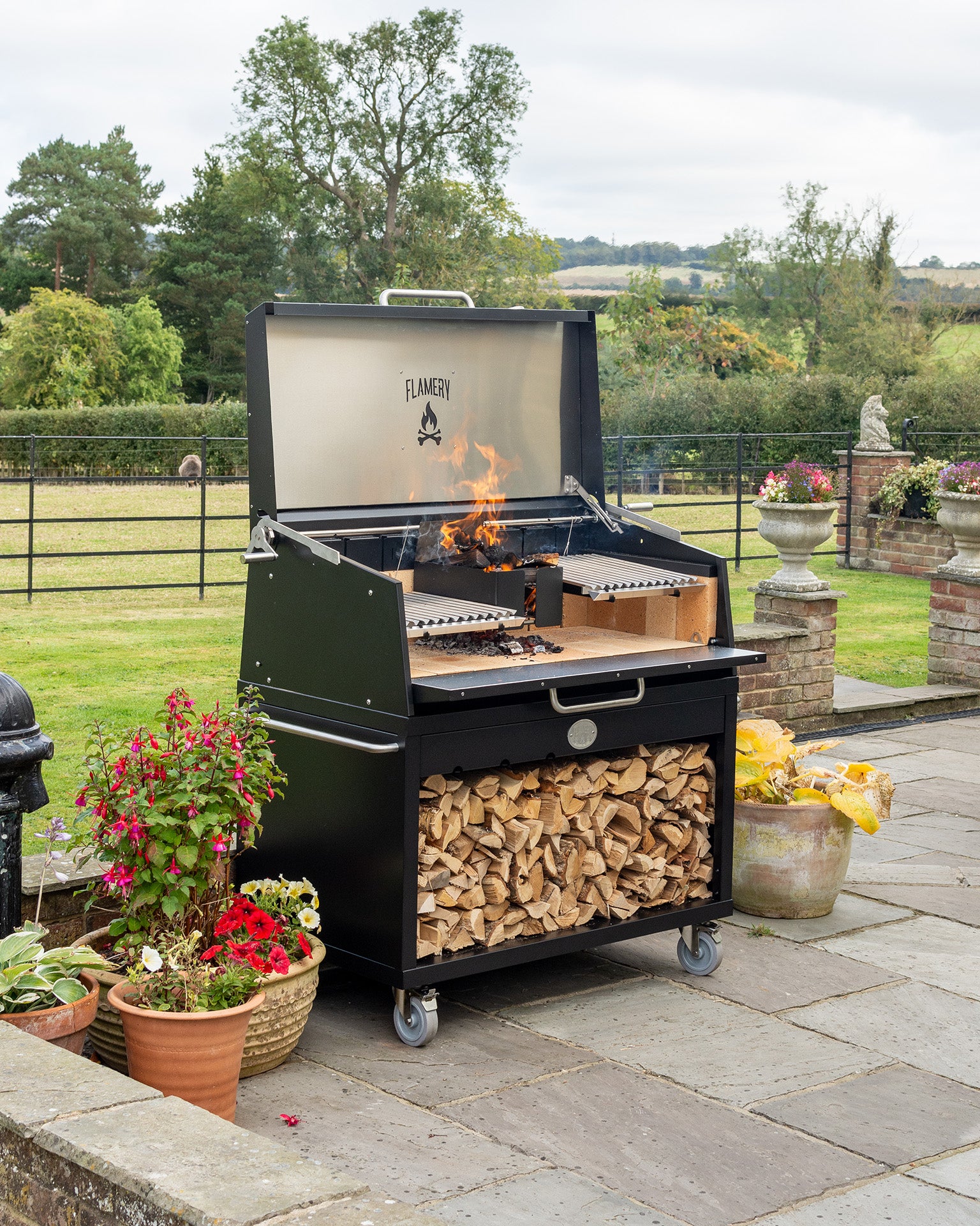 ASADO PRO.2.2 Large Asado Grill on Trolley